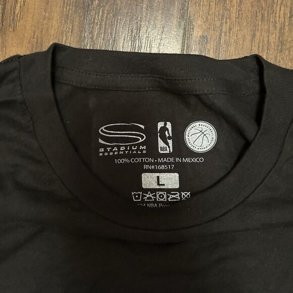 Stadium Essentials Dallas Mavericks Tshirt Luka & Kyrie Men’s Large NBA NWT - Picture 2 of 5